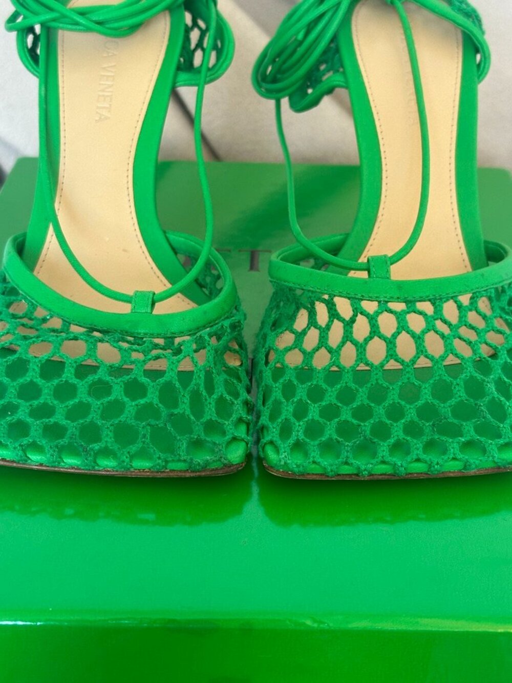 Bottega Veneta Mesh Grass Green Stretch Lace-up sandals - Picture 6 of 10